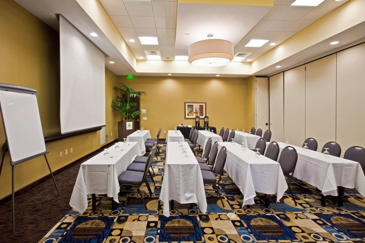 Holiday Inn Titusville-Kennedy Space Center, an IHG Hotel