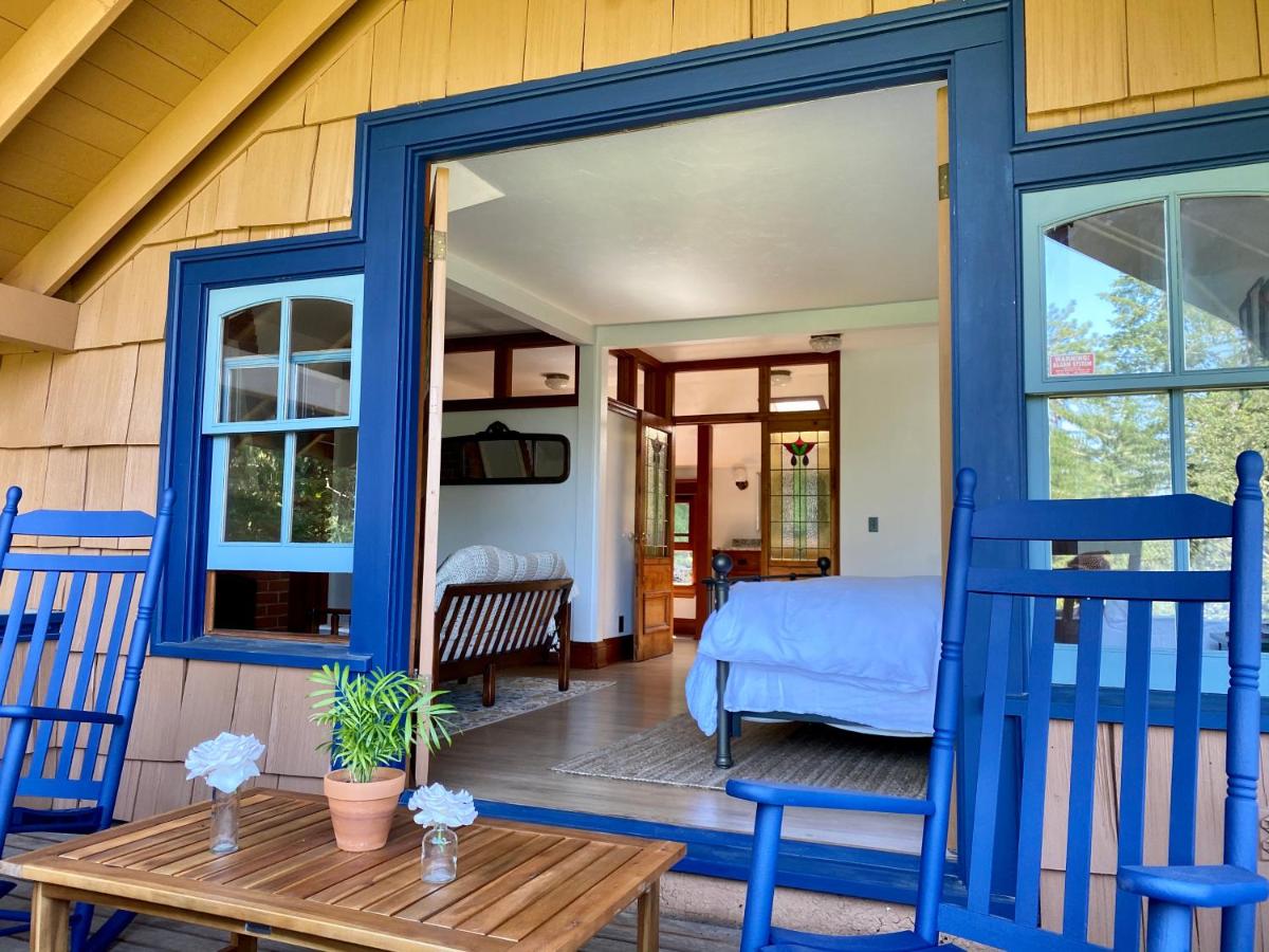 | Mount Tom House