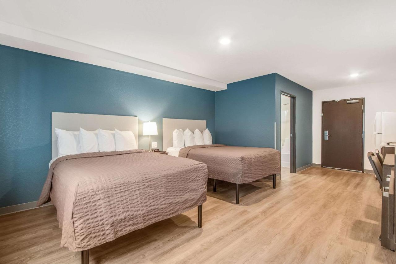 Double Room with Two Double Beds - Non-Smoking at WoodSpring Suites Doral Miami Airport
