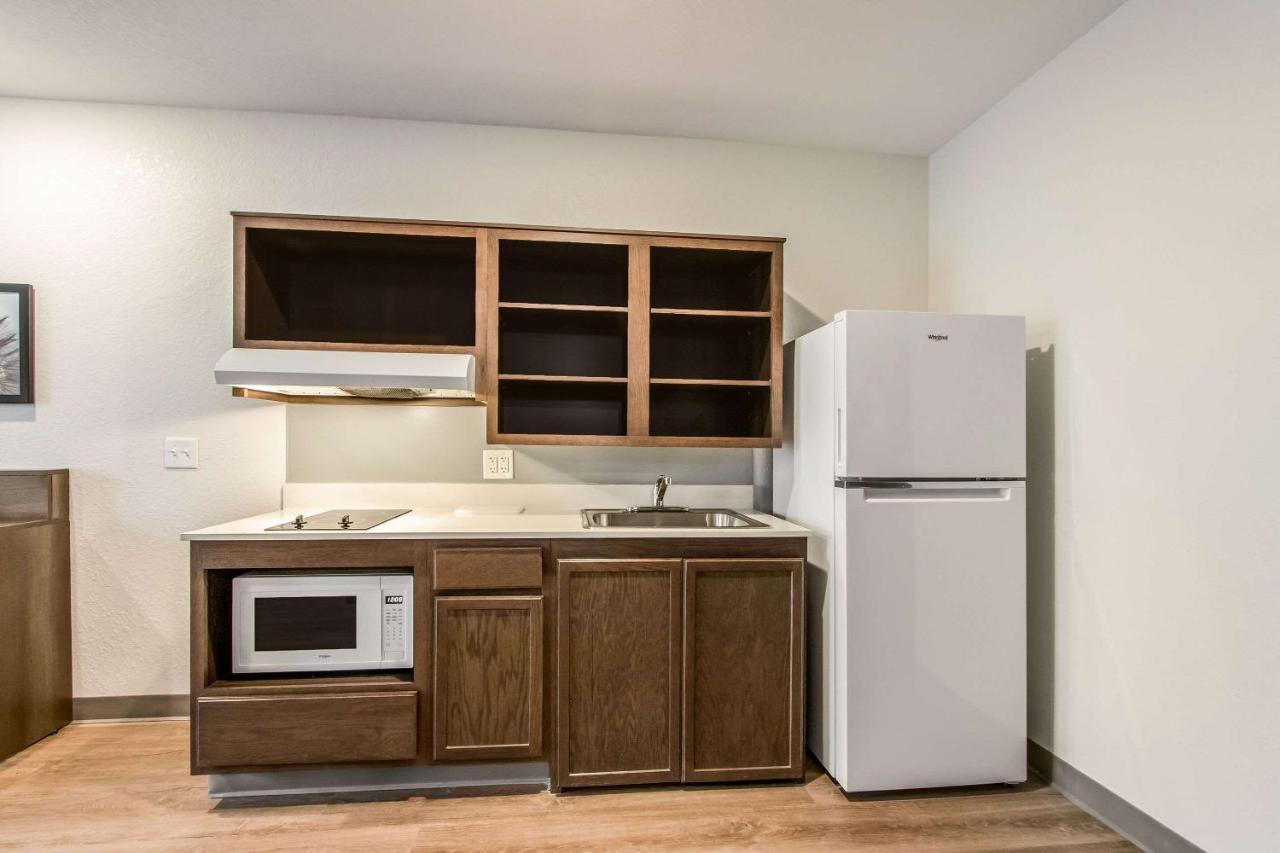 Double Room with Two Double Beds - Non-Smoking at WoodSpring Suites Doral Miami Airport