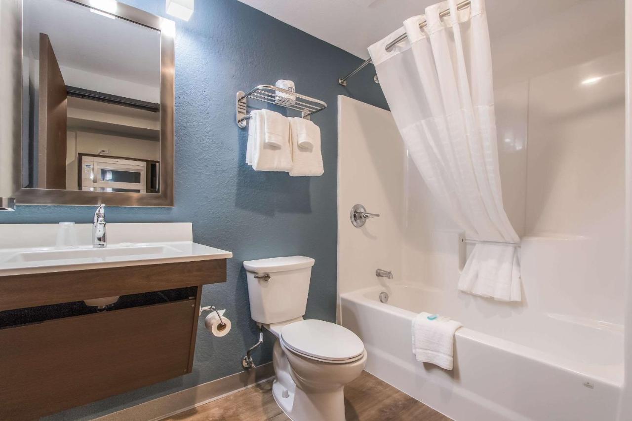 Double Room with Two Double Beds - Non-Smoking at WoodSpring Suites Doral Miami Airport