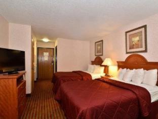 Room #32875409 at Clarion Pointe Racine - Mount Pleasant