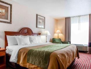 Room #32875410 at Clarion Pointe Racine - Mount Pleasant