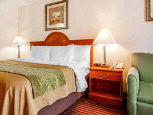 Room #32875410 at Clarion Pointe Racine - Mount Pleasant