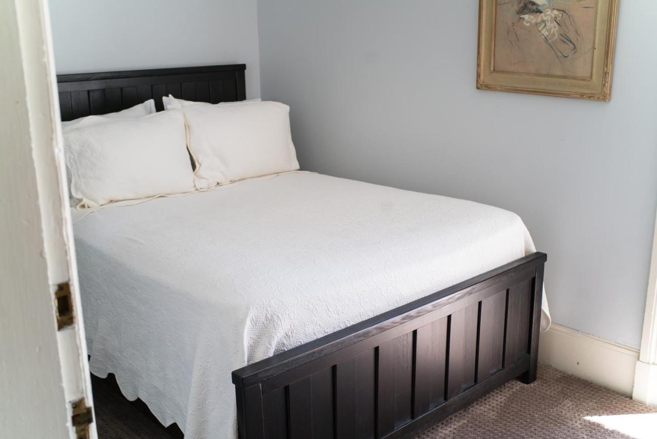 | The Mulberry Inn -An Historic Bed and Breakfast