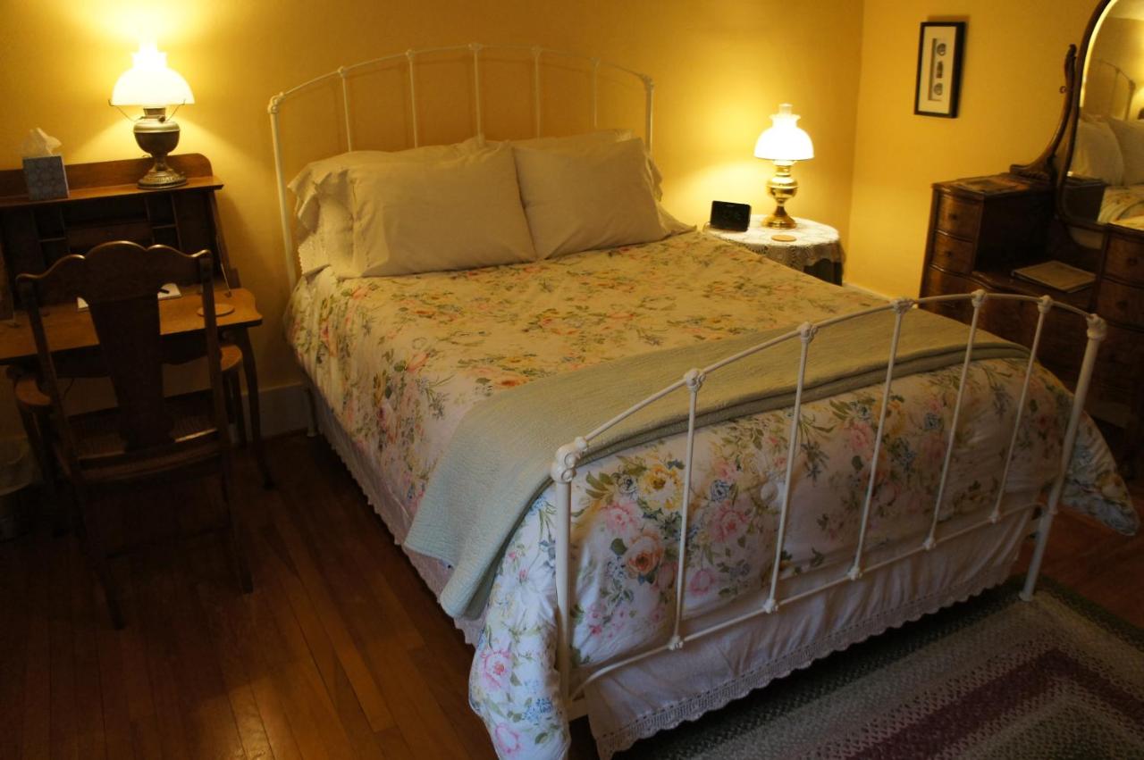 | Maplecroft Bed & Breakfast