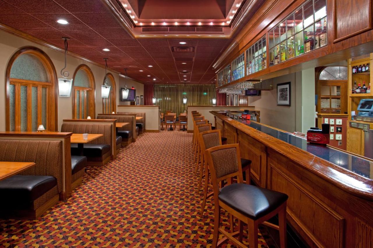 | Holiday Inn Youngstown-South - Boardman, an IHG Hotel