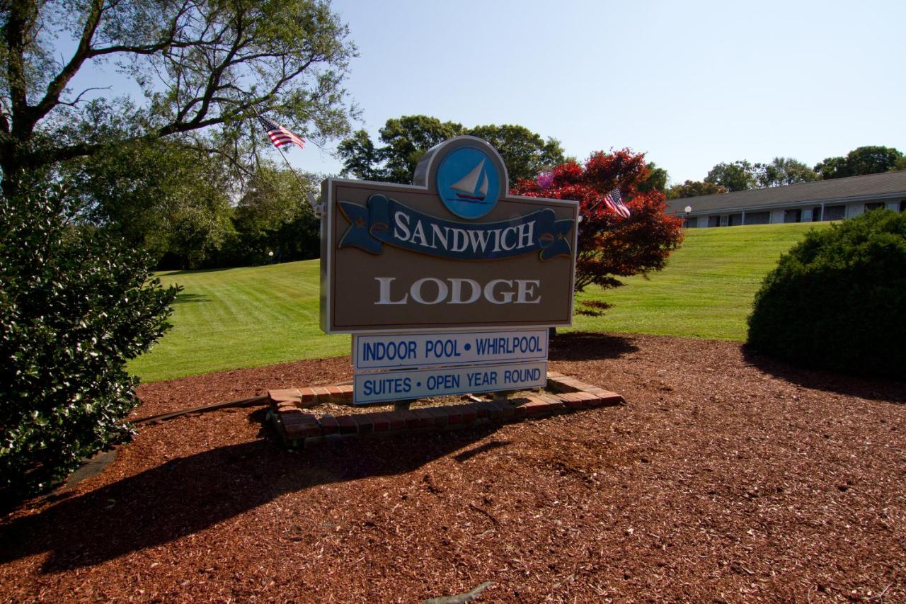 | Sandwich Lodge & Resort