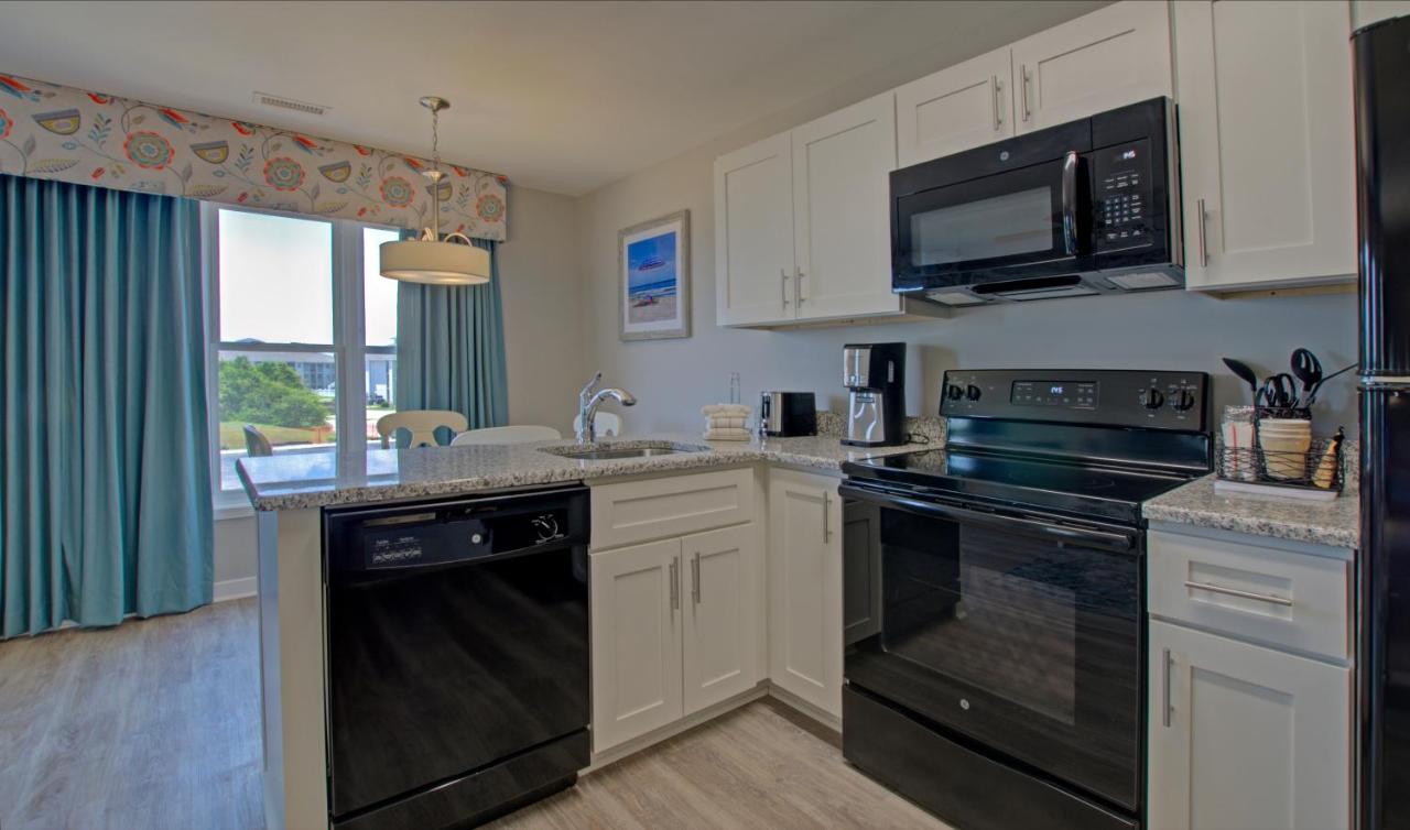 One-Bedroom King Suite - Non-Smoking at Atlantic Beach Resort
