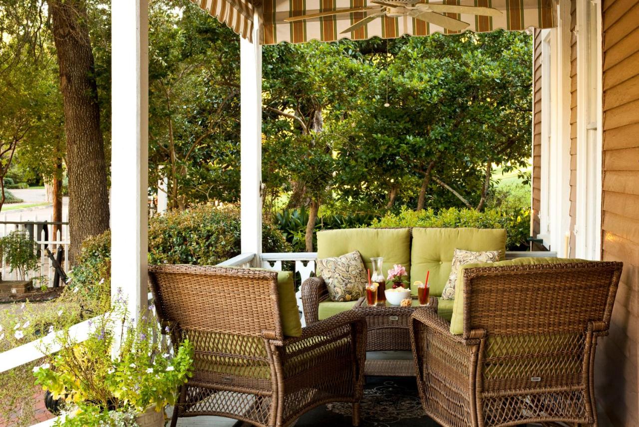  | Devereaux Shields House