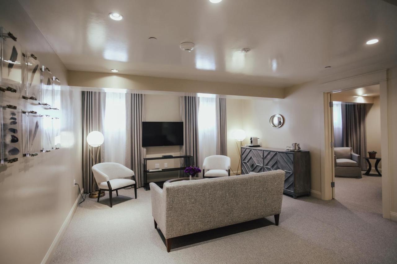 Deluxe Suite at The Winston Solvang