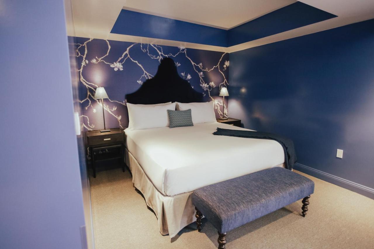 King Suite with Balcony at The Winston Solvang