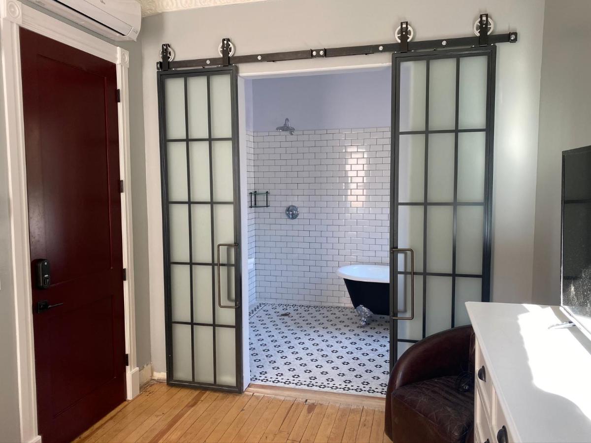 | Imogene Hotel