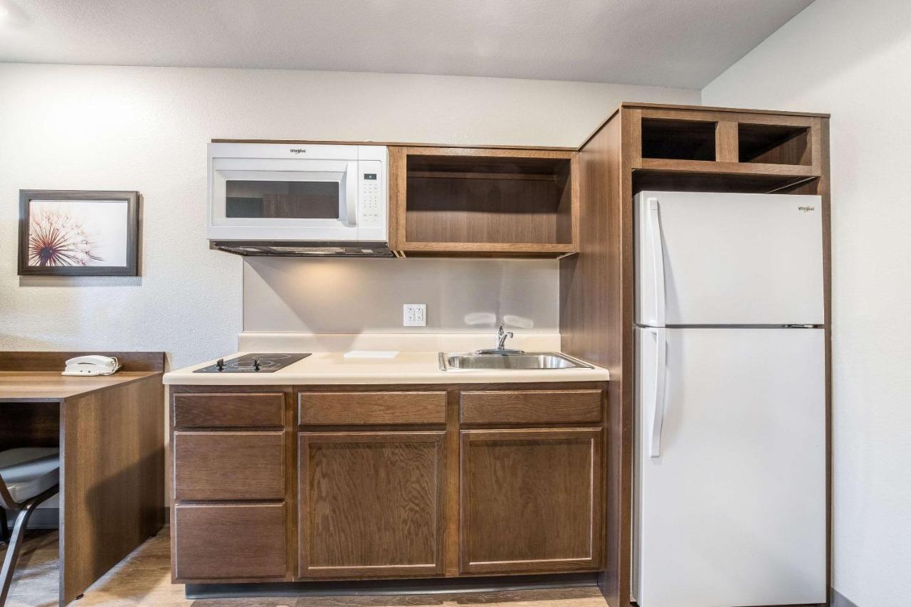 Queen Room - Accessible/Non-Smoking at WoodSpring Suites Colton