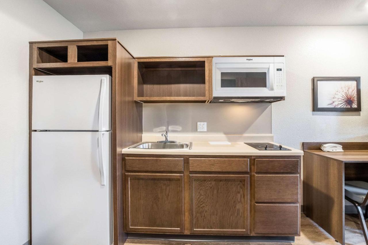 Standard Queen Room with Two Queen Beds - Non-Smoking at WoodSpring Suites Colton