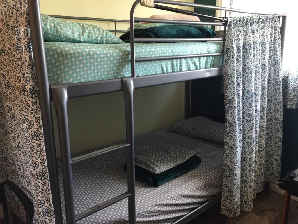 | LAX guest house