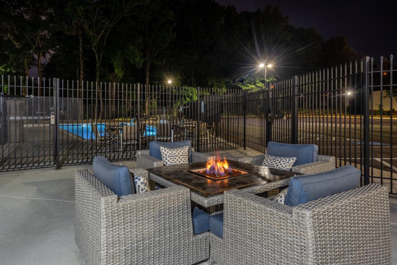 | Holiday Inn Express & Suites Atlanta Airport NE - Hapeville, an IHG Hotel