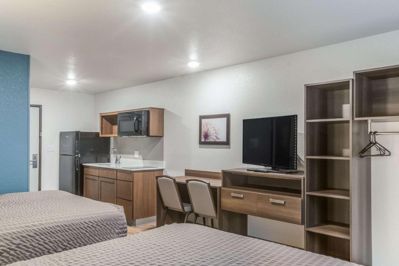 Queen Room with Two Queen Beds - Accessible/Non Smoking at WoodSpring Suites Atlanta McDonough