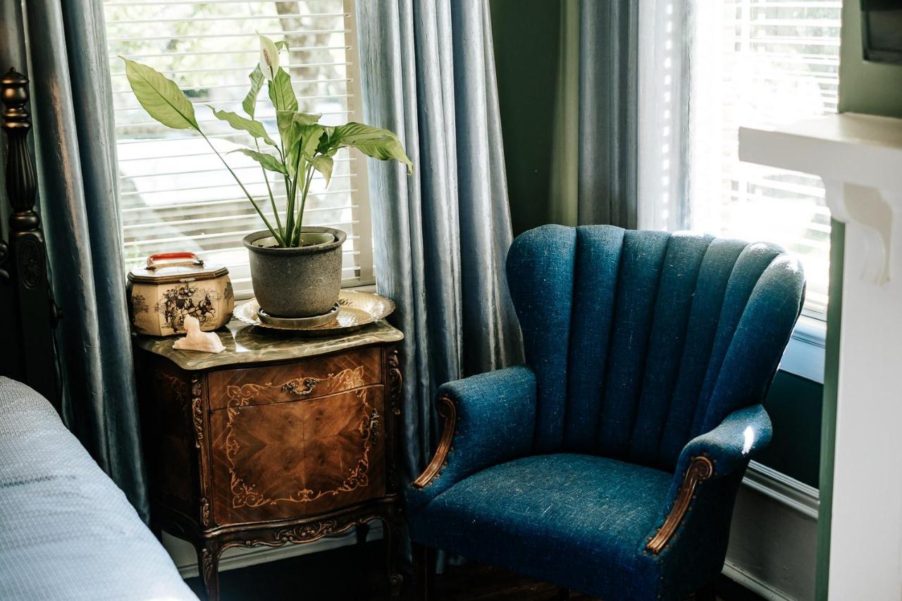  | Heritage House Bed & Breakfast - Boutique Adults-Only Inn