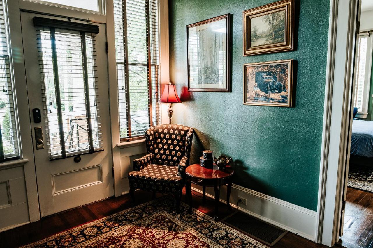  | Heritage House Bed & Breakfast - Boutique Adults-Only Inn