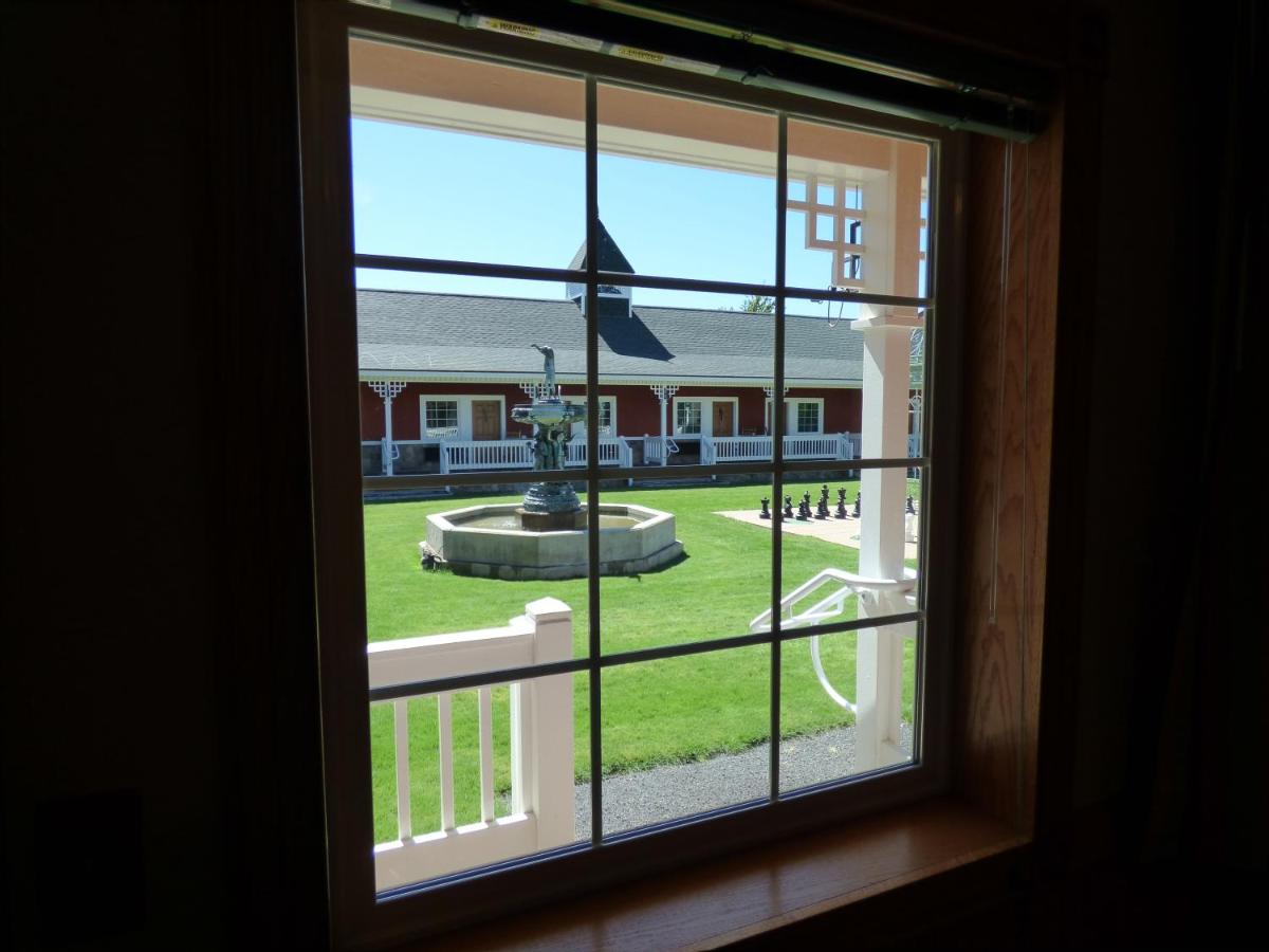  | Beaver Valley Lodge