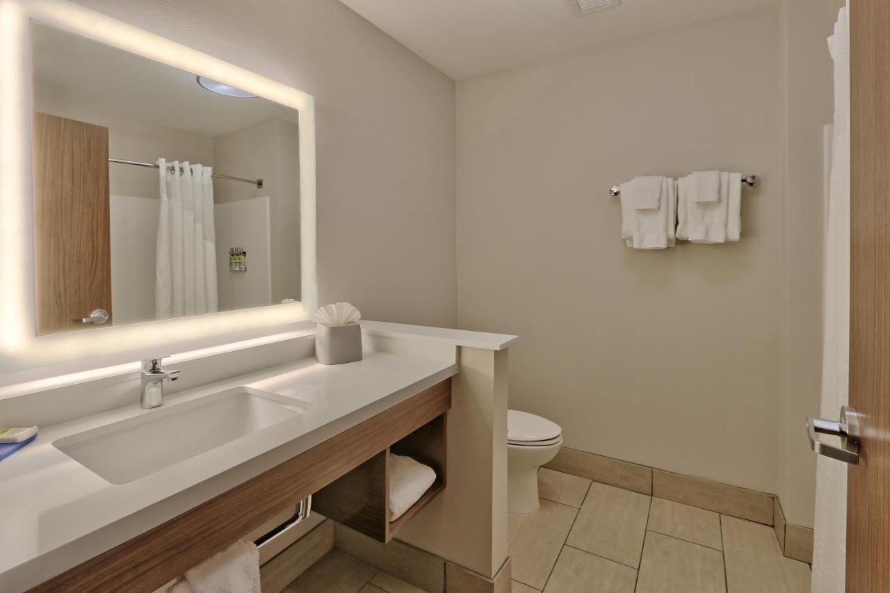 King Room - Mobility Access/Hearing Accessible at Holiday Inn Express & Suites Albuquerque East by IHG