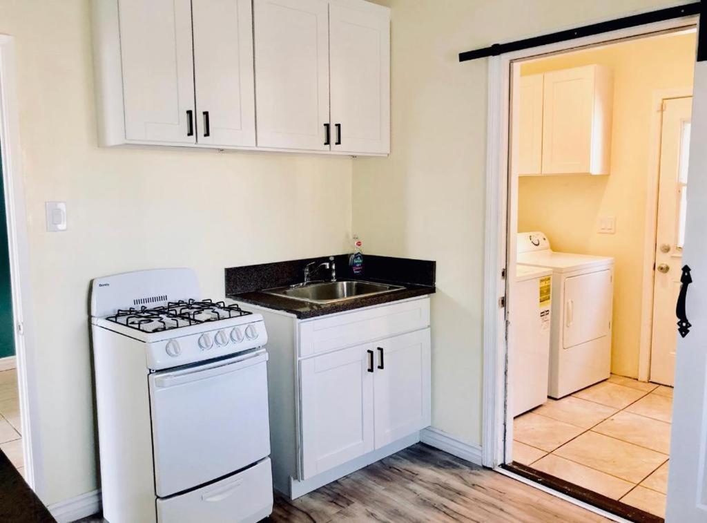 | LAX guest house