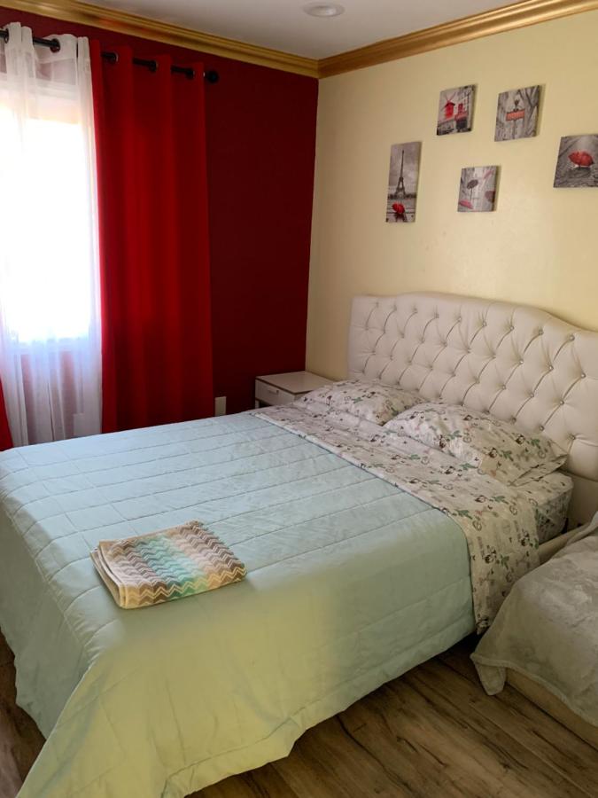 | LAX guest house