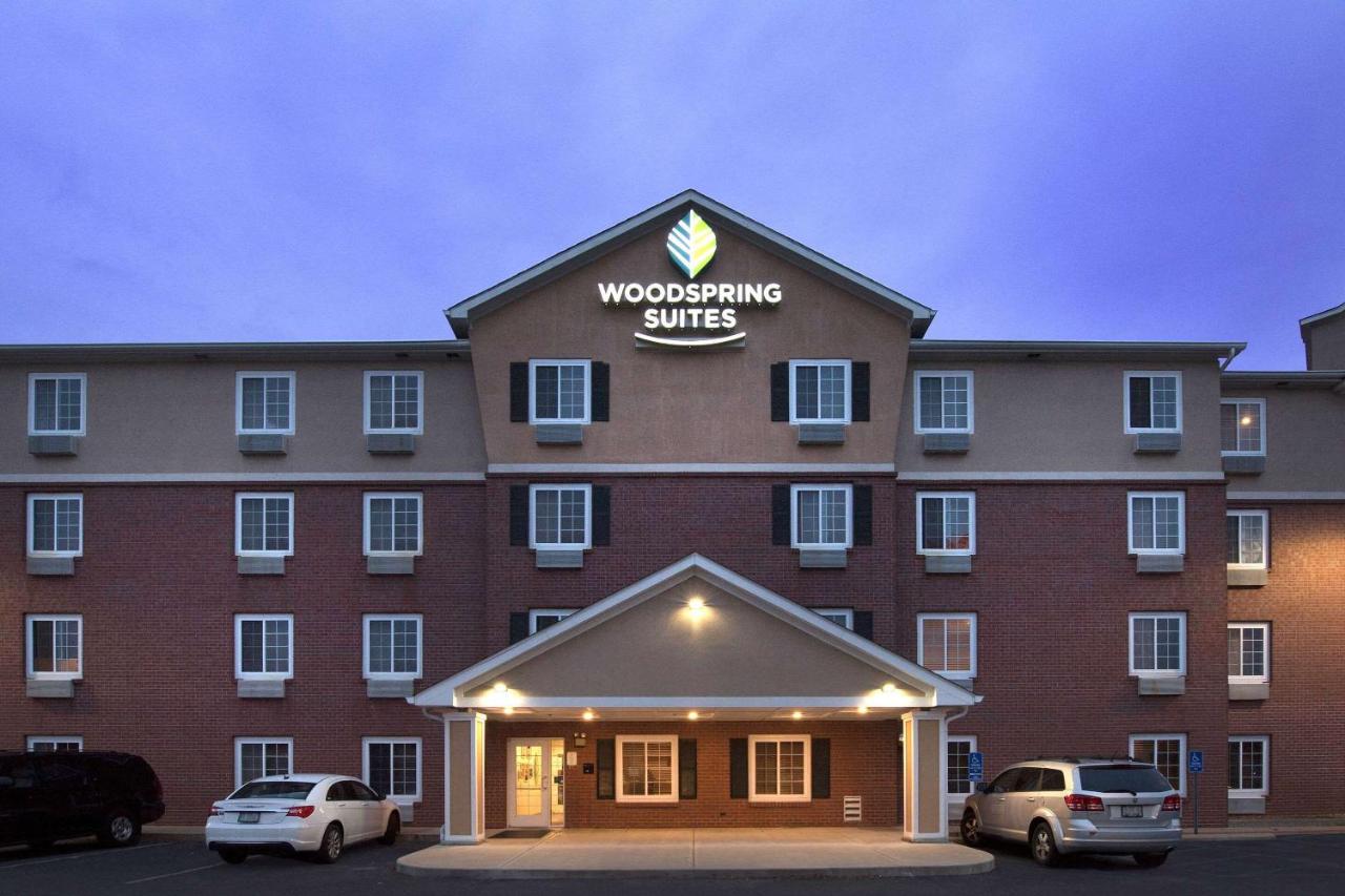 Double Room with Accessible Tub - Disability Access/Non-Smoking at WoodSpring Suites St. Louis Arnold