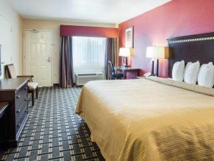 Room #49050608 at Quality Inn Southaven - Memphis South