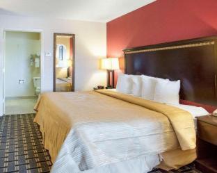 Room #49050609 at Quality Inn Southaven - Memphis South