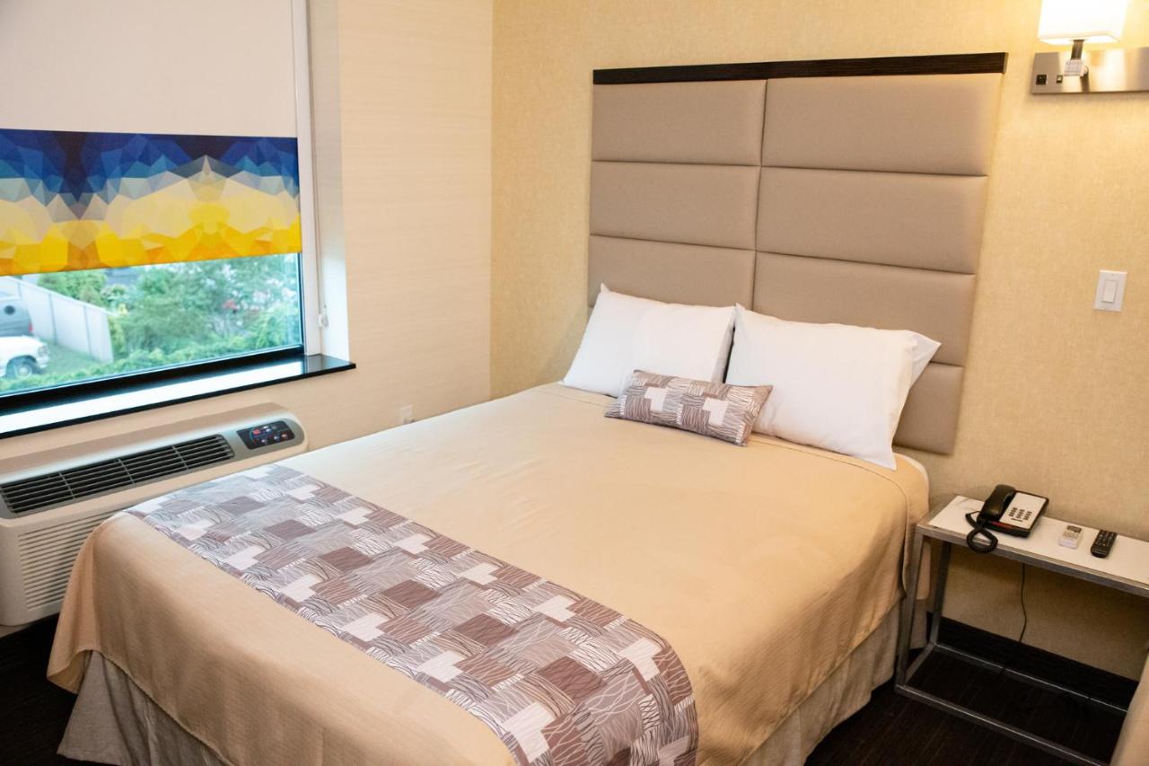  | 7 Days Hotel