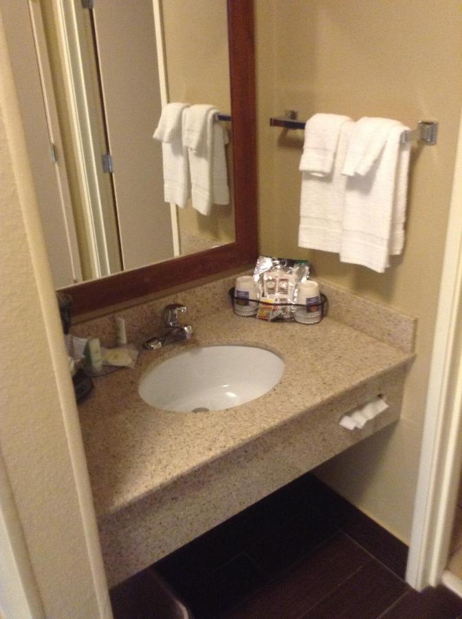 Standard King Room - Non-Smoking at Comfort Inn & Suites Waterloo - Cedar Falls