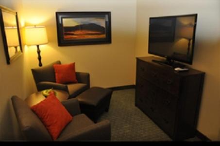 | Little Missouri Inn & Suites Watford City