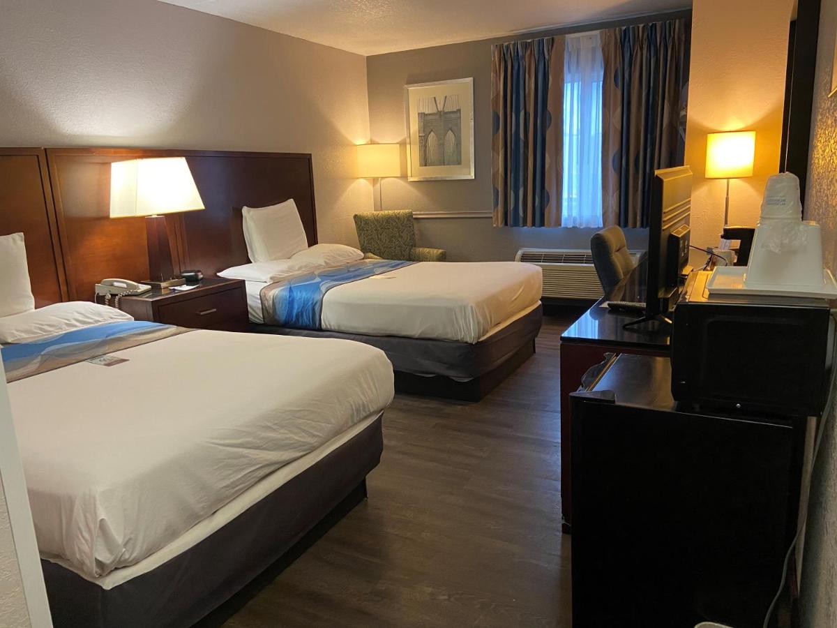 Double Room with Two Double Beds - Non-Smoking at Travelodge Inn & Suites by Wyndham Albany
