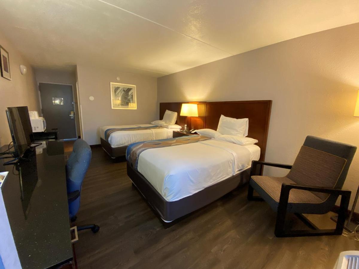 2 Double Beds, Mobility Accessible Room, Bathtub w/ Grab Bars,Non-Smoking at Travelodge Inn & Suites by Wyndham Albany
