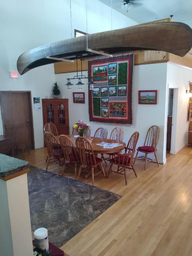 | Pearl Island B & B