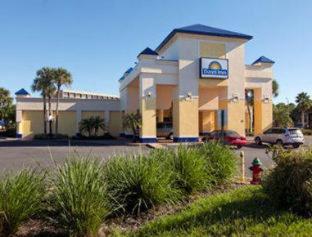 Room #2264929 at Days Inn by Wyndham Orlando Airport Florida Mall