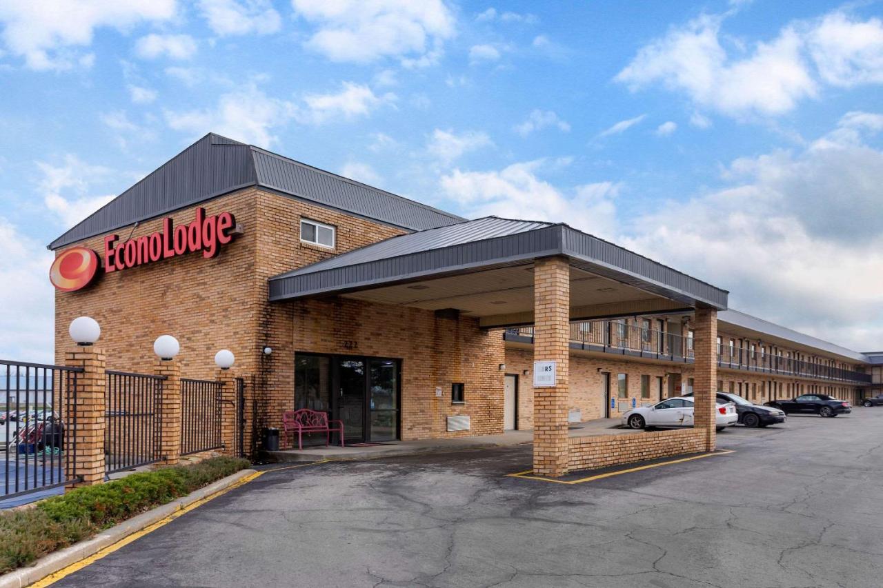  | Econo Lodge Belton - Kansas City South