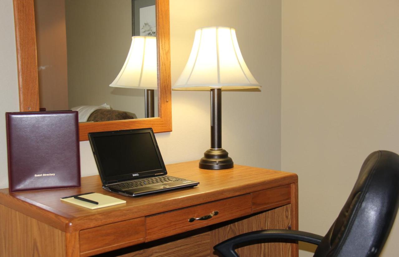 | Homestead Inn and Suites