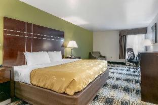 Room #108060312 at Quality Inn Cape Girardeau North