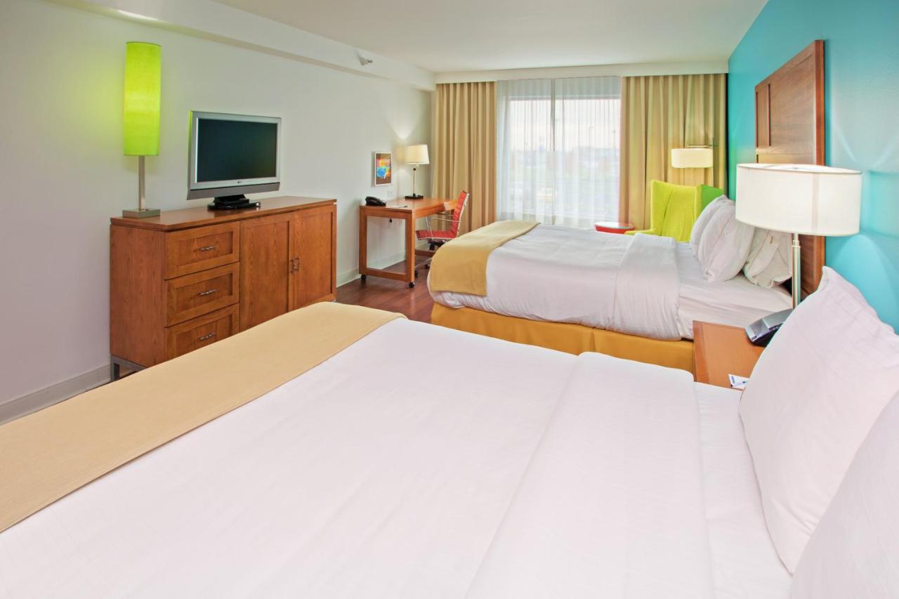 Queen Room with Two Queen Beds at Holiday Inn Express Indianapolis-Fishers by IHG