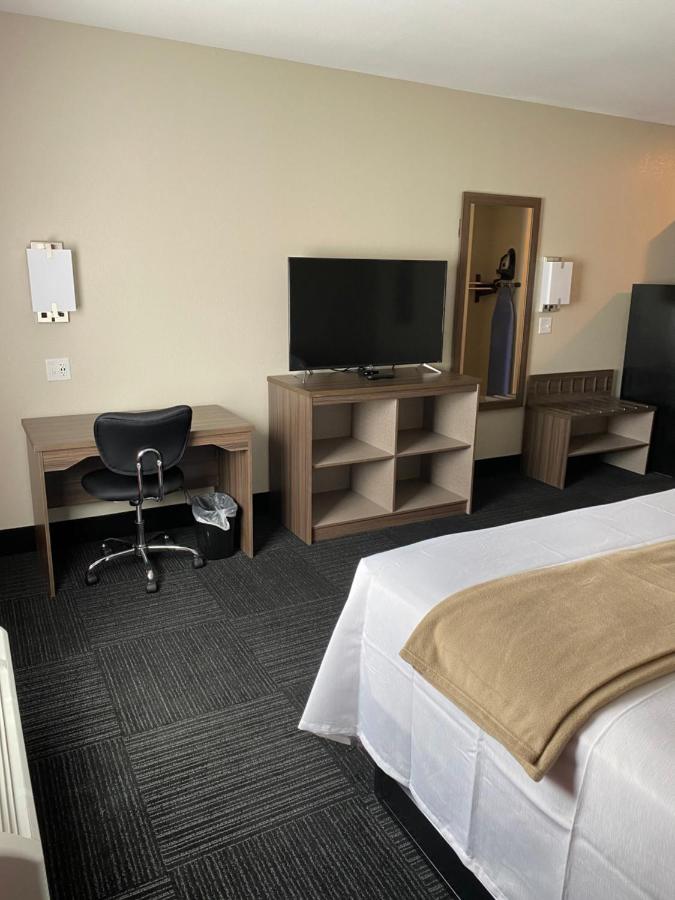 Family Studio at Hotel DeSoto