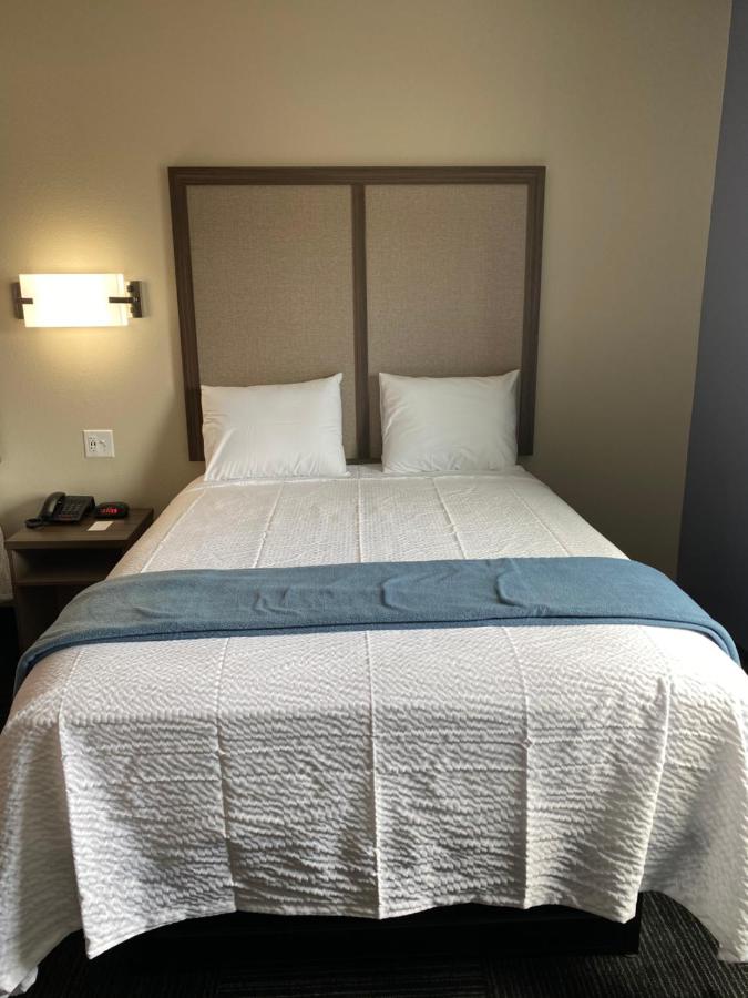Budget Double Room at Hotel DeSoto