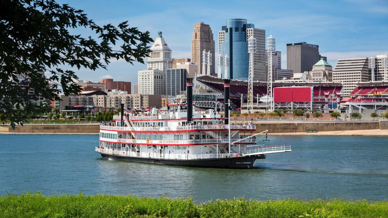  | Holiday Inn Cincinnati-Riverfront, an IHG Hotel