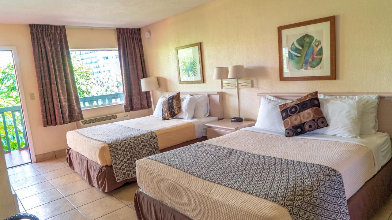  | Ft. Lauderdale Beach Resort Hotel