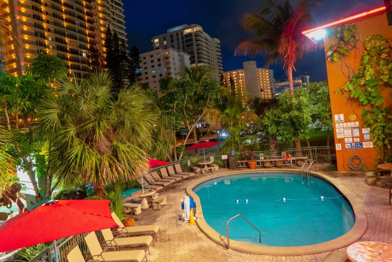  | Ft. Lauderdale Beach Resort Hotel