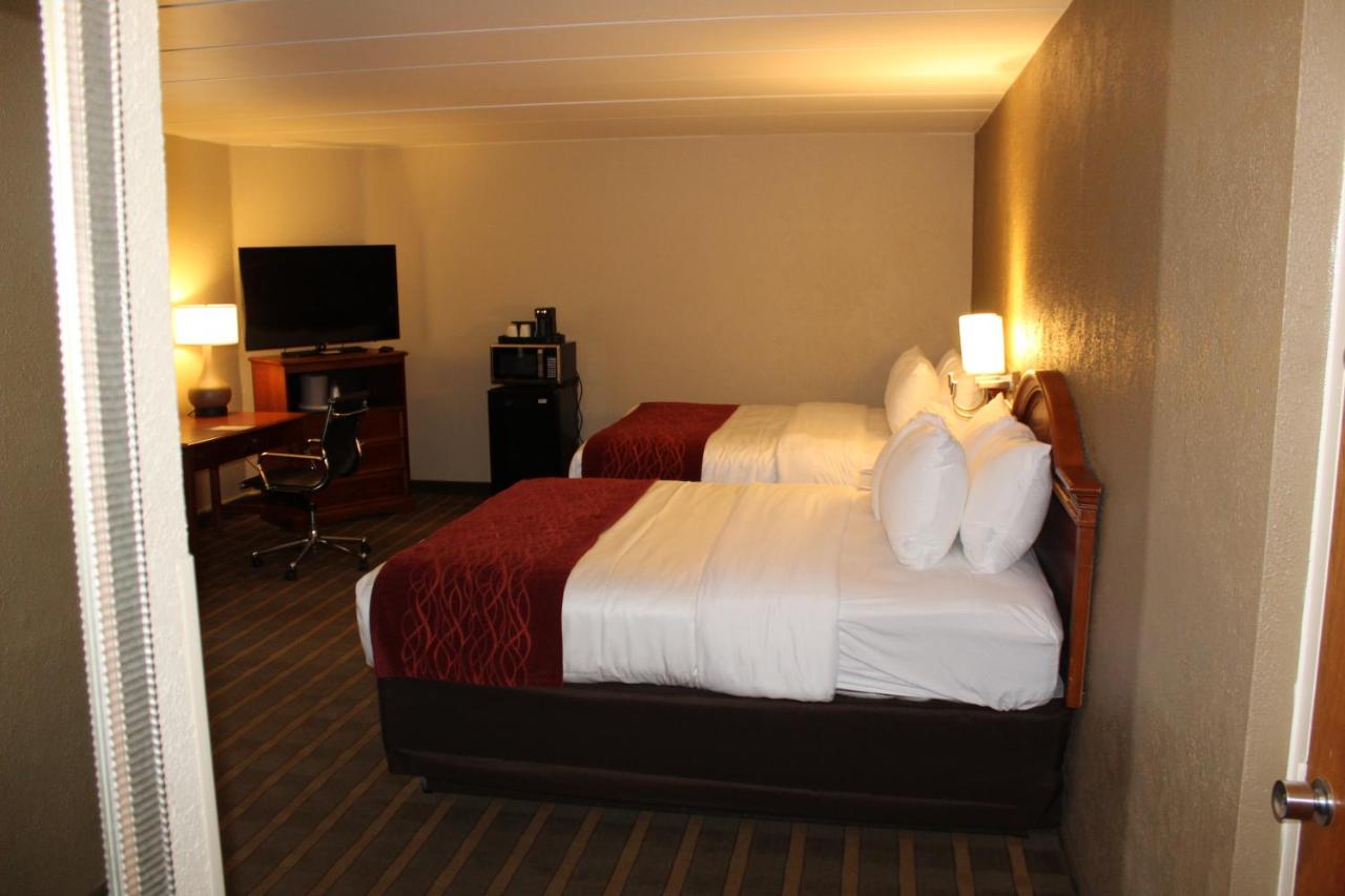 Queen Room with Two Queen Beds Upgrade - Accessible/Non-Smoking at Comfort Inn University Center