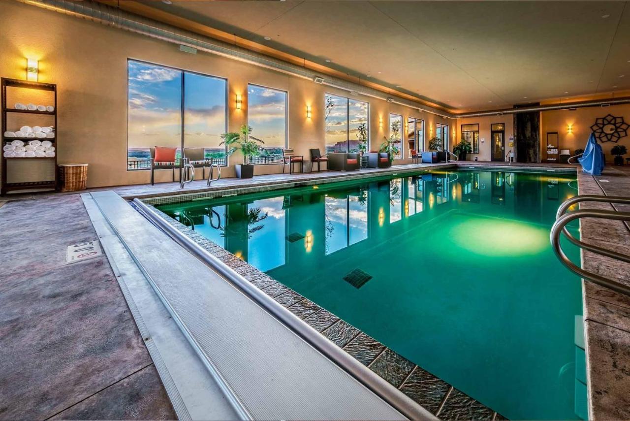 | Desert Rose Resort & Cabins