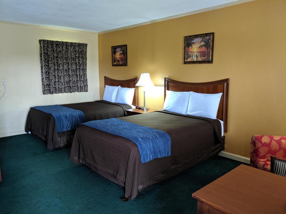 | Cheerio Inn - Glennville